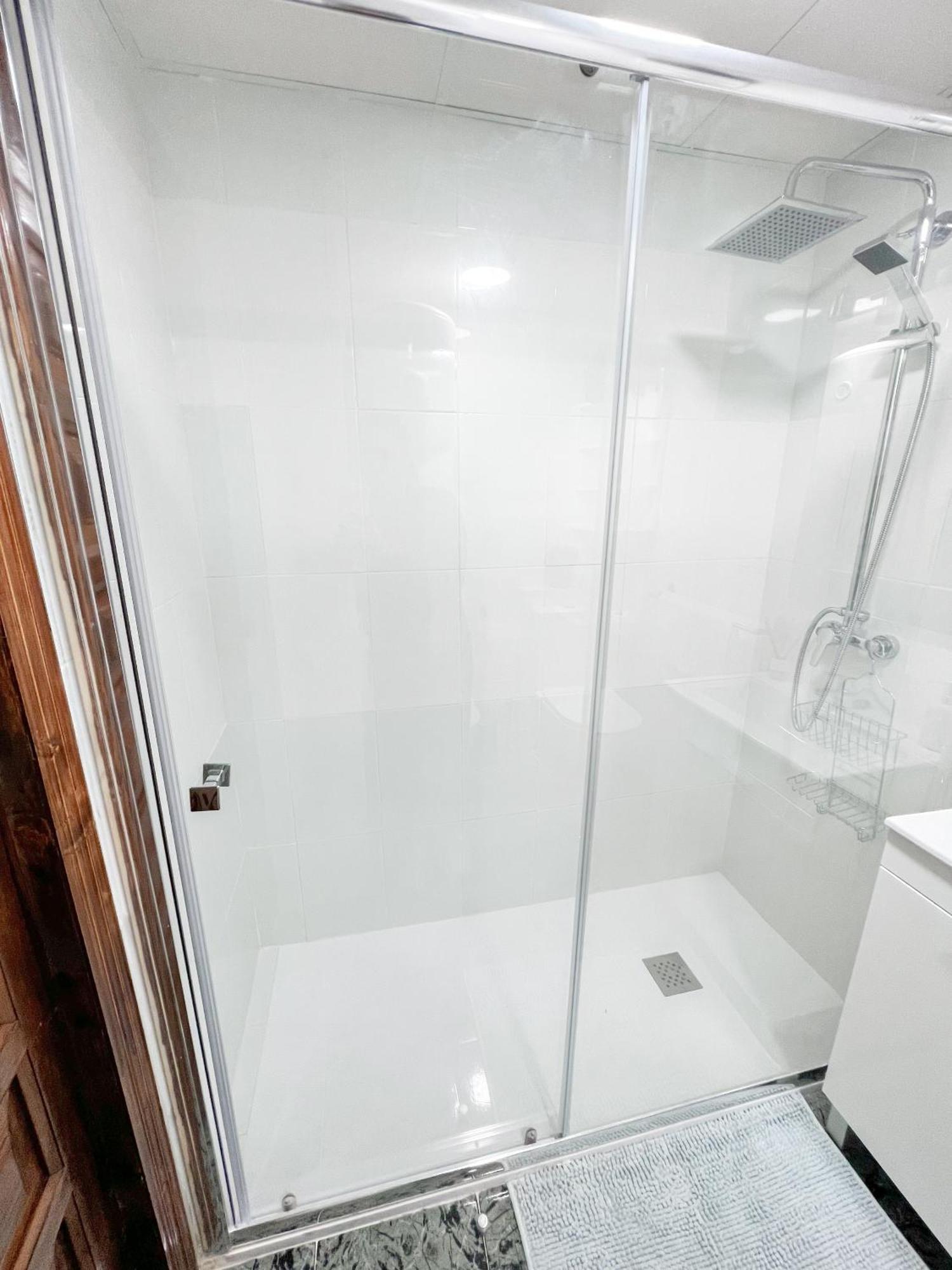 Cozy And Bright Flat With Pool Apartment Torremolinos Ngoại thất bức ảnh