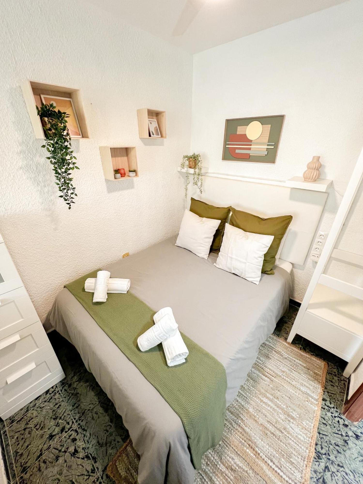 Cozy And Bright Flat With Pool Apartment Torremolinos Ngoại thất bức ảnh