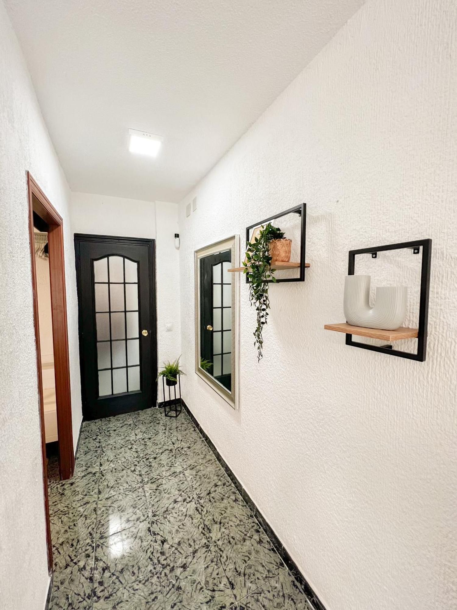Cozy And Bright Flat With Pool Apartment Torremolinos Ngoại thất bức ảnh