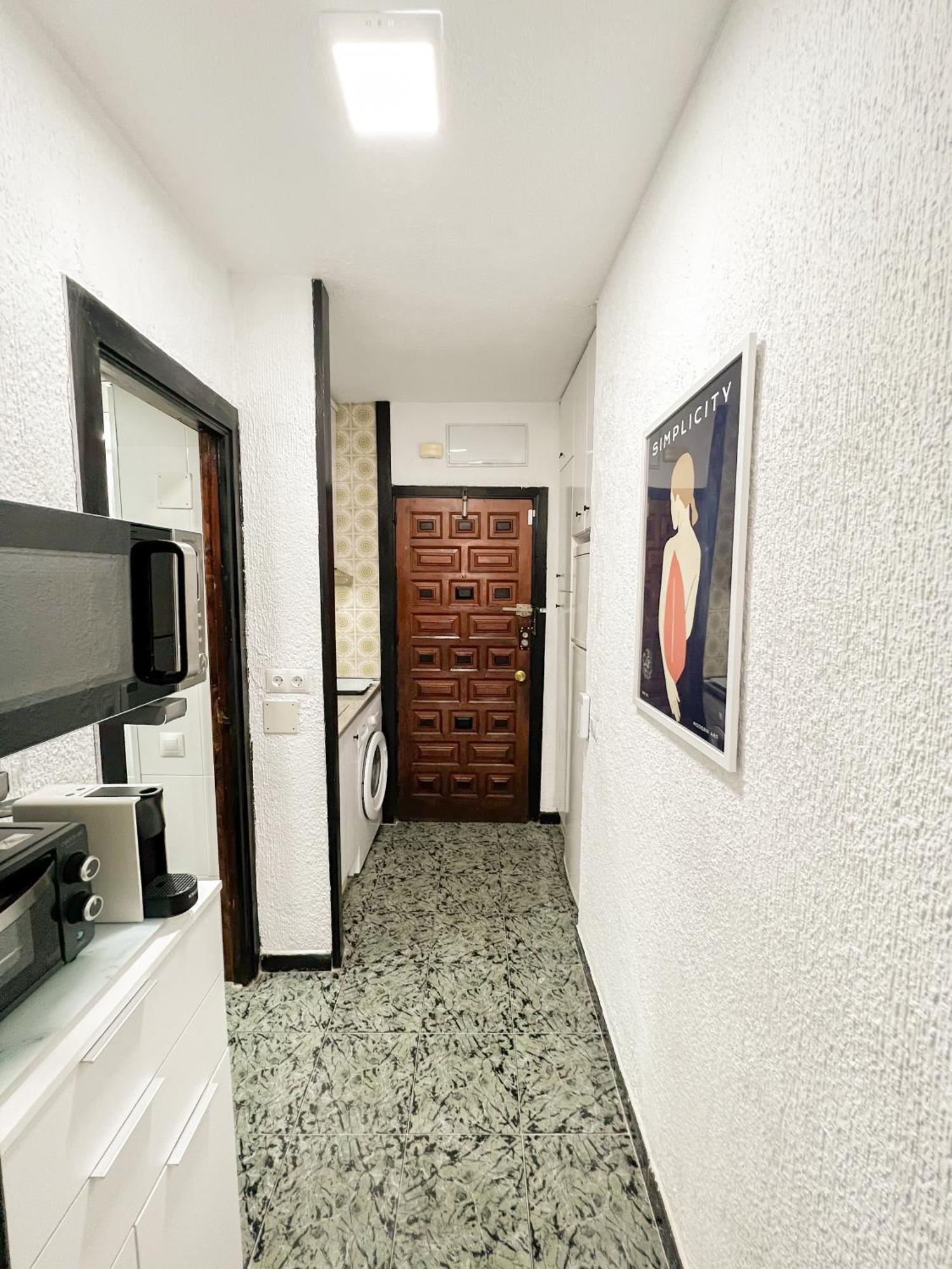 Cozy And Bright Flat With Pool Apartment Torremolinos Ngoại thất bức ảnh